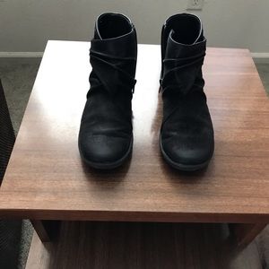 Clark’s Ankle boots size 6
